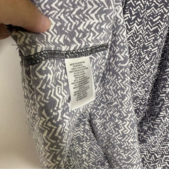 Lou & Grey Black White Print Long Sleeve Dress Size Small - Picture 4 of 6